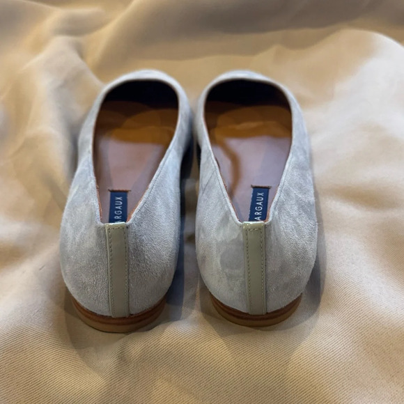 Margaux Womens Classic Round Toe Ballet Flats Suede Stone Gray 42 N 11 Narrow - Picture 5 of 10